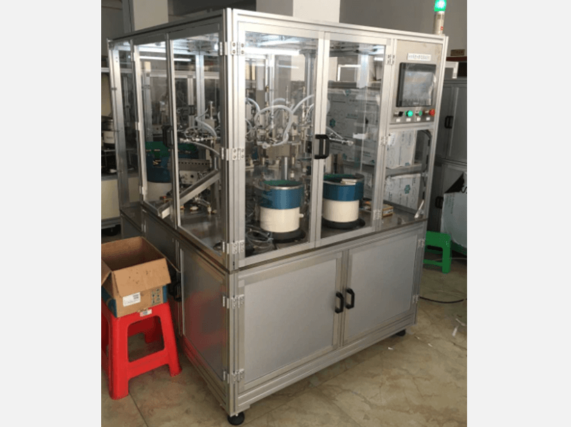 分水閥進(jìn)水管自動組裝機(jī)